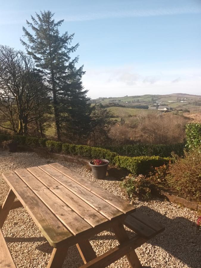 Holly Lodge Letterkenny Ngoại thất bức ảnh